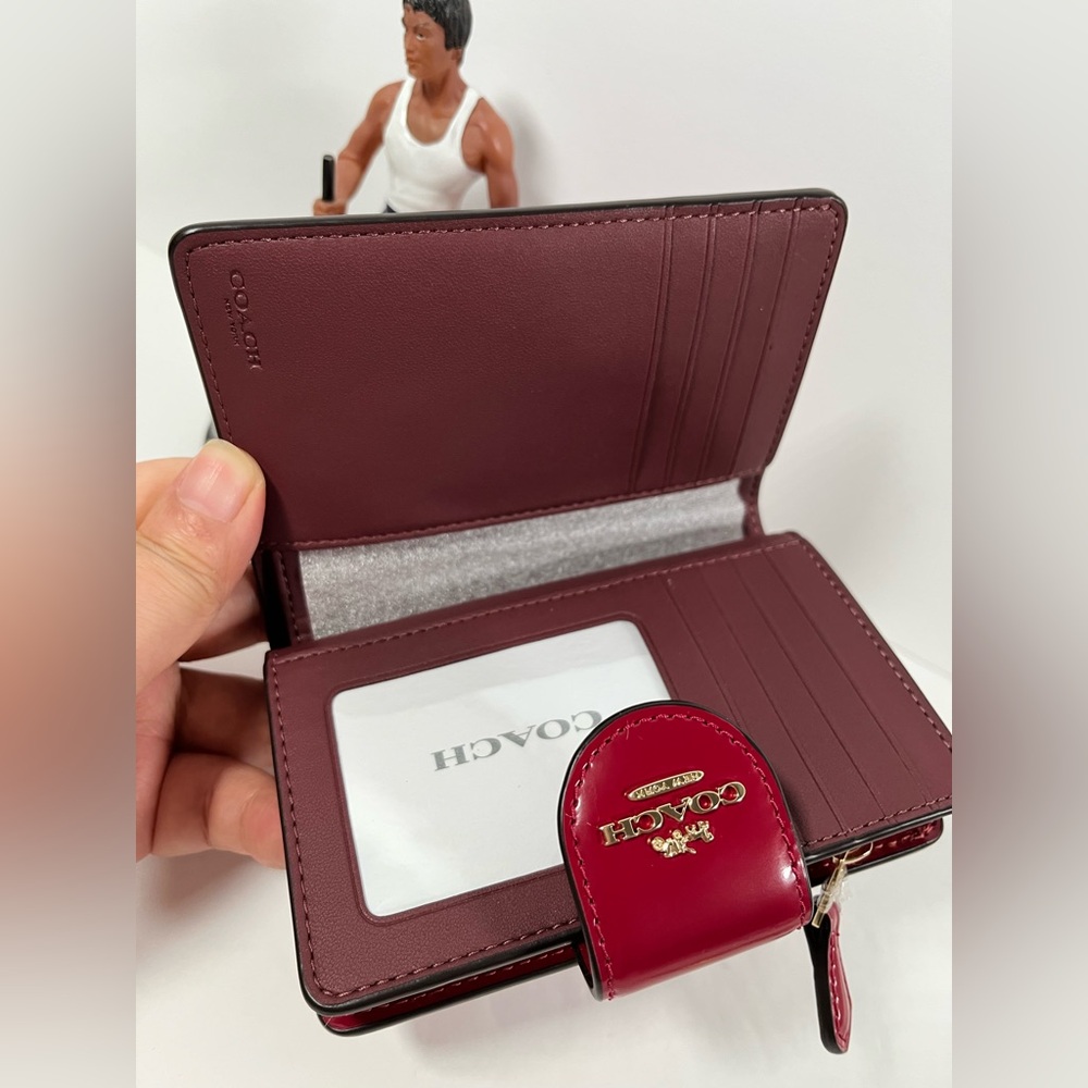 Coach Medium Corner Zip Wallet NWT - Picture 3 of 9